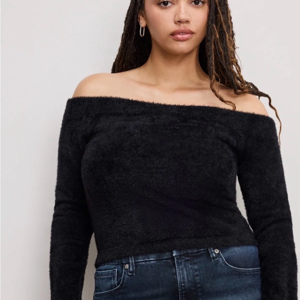 Good American Black Off-Shoulder Sweater